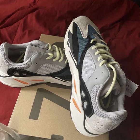 Yeezy 700 wave runners - Picture 7 of 10